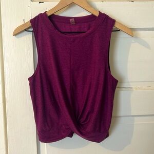 Beyond Yoga Featherweight Spacedye Size M Intersect Cropped Tank Aubergine-Beet